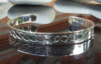 Bangle bali silver bead