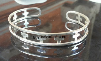 Bangle bali silver bead