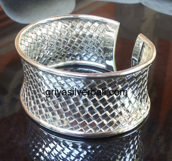 Bangle bali silver bead