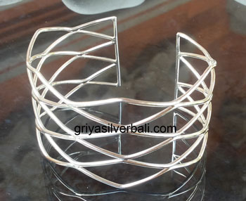 Bangle bali silver bead