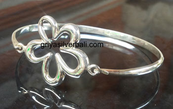 Bangle bali silver bead