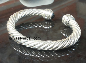 Bangle bali silver bead