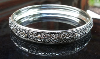 Bangle bali silver bead