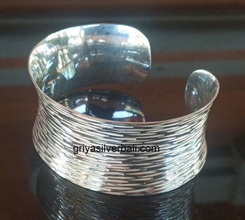 Bangle bali silver bead