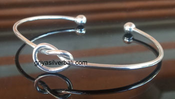 Bangle bali silver bead