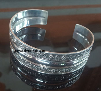 Bangle bali silver bead