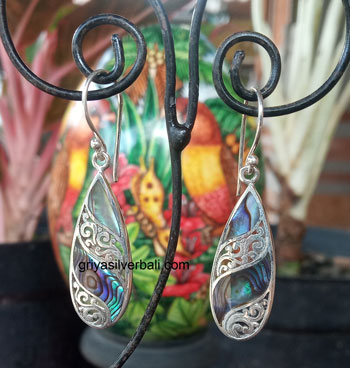 Earring bali silver bead