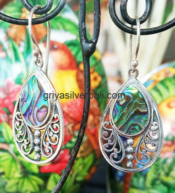 Earring bali silver bead