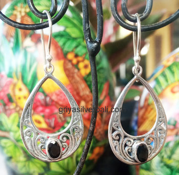 Earring bali silver bead