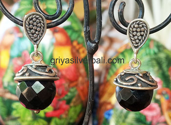 Earring bali silver bead