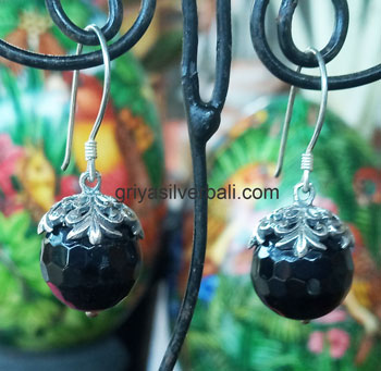 Earring bali silver bead