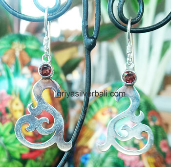 Earring bali silver bead