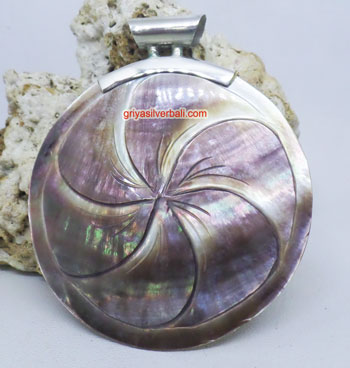 Pendant Shell bali silver bead