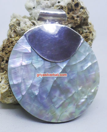 Pendant Shell bali silver bead