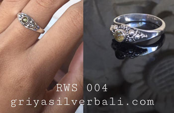 Ring With Stone bali silver bead