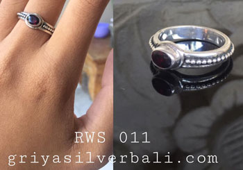 Ring With Stone bali silver bead