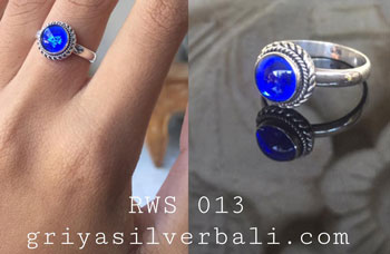 Ring With Stone bali silver bead