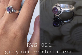 Ring With Stone bali silver bead