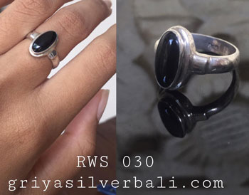 Ring With Stone bali silver bead