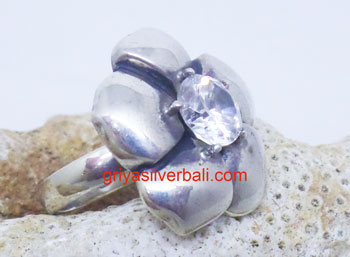 Ring With Stone bali silver bead