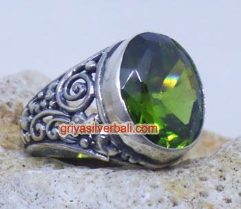 Ring With Stone bali silver bead