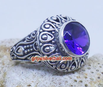 Ring With Stone bali silver bead