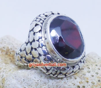 Ring With Stone bali silver bead