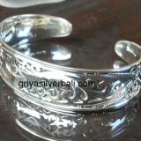 Bangle bali silver bead