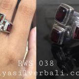 Ring With Stone bali silver bead