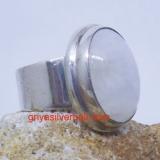 Ring With Stone bali silver bead